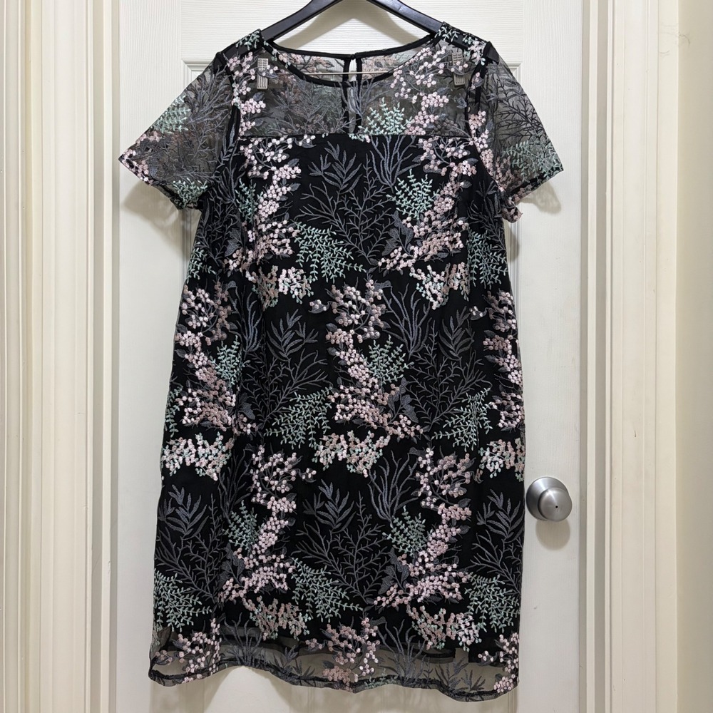 Lane Bryant Floral Embroidered Swing Shift Dress Black Mesh Sz 14 16 Knee Length